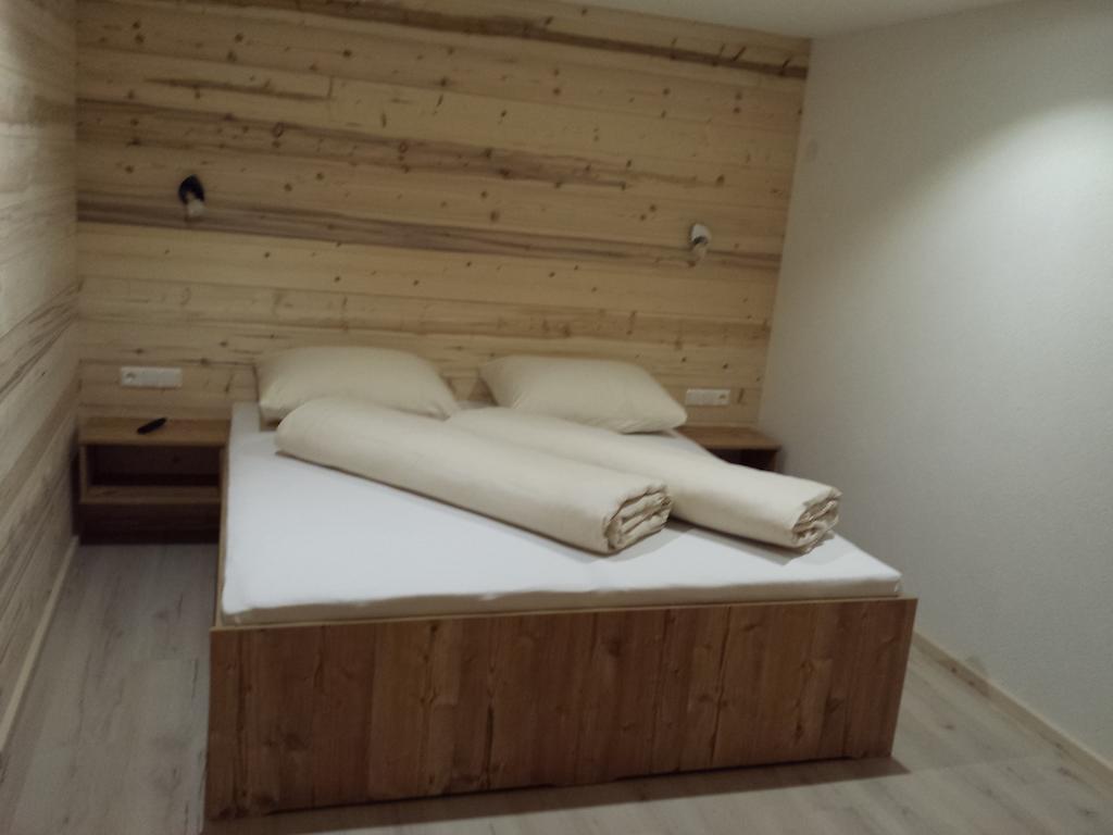 Tischlerei Rudigier Vermietung カップル 部屋 写真