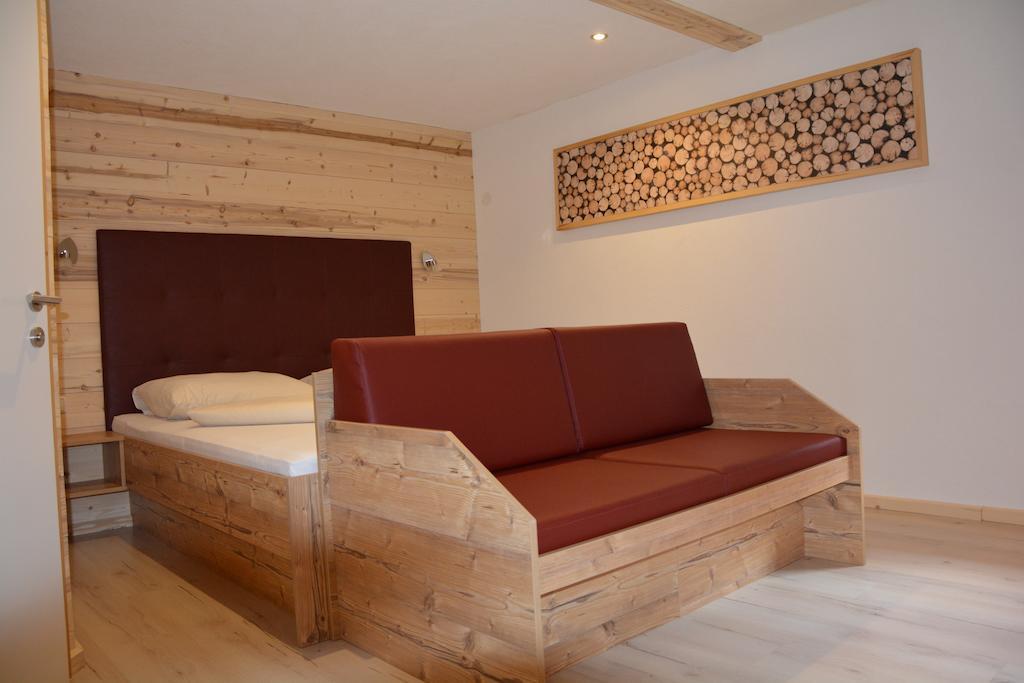 Tischlerei Rudigier Vermietung カップル 部屋 写真